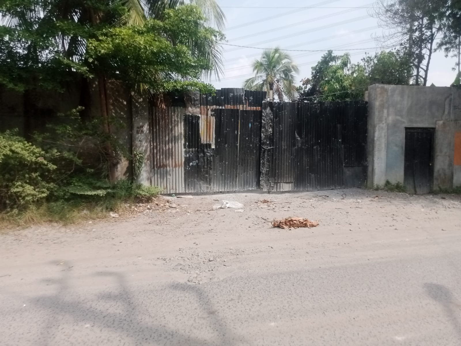 Diduga Kebal Hukum, Gudang Penampungan BBM Ilegal di Medan Labuhan Tuai Keresahan Warga